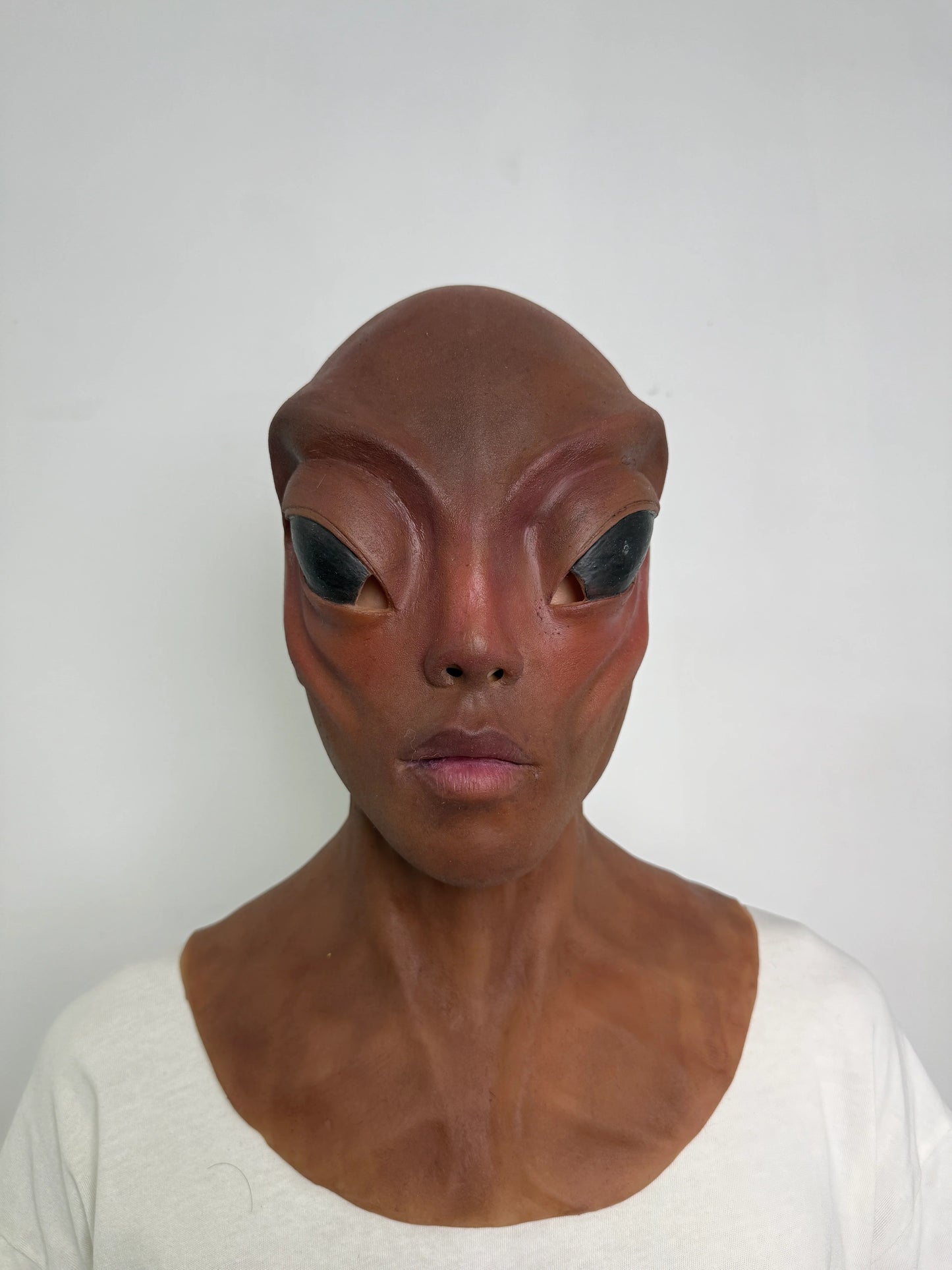 Realistic Alien Silicone Mask Full Head – Minimalist Extraterrestrial Mask