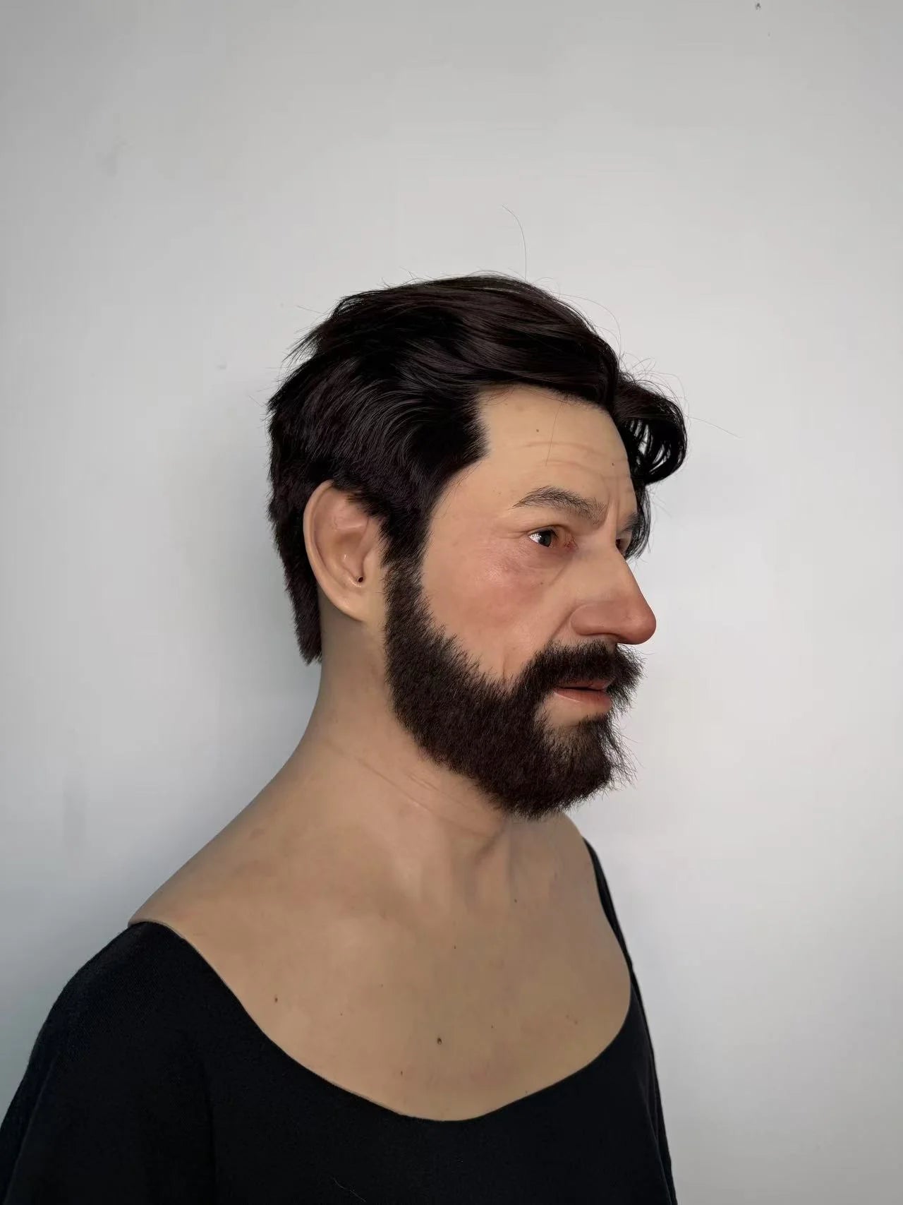 Ultra Realistic Silicone Mask with Hair & Beard – Natural Male Face Disguise