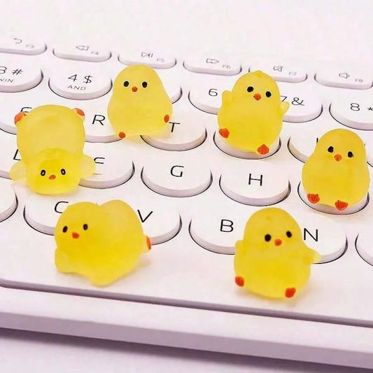 Mini Glow-in-the-Dark Chicks (5pcs)